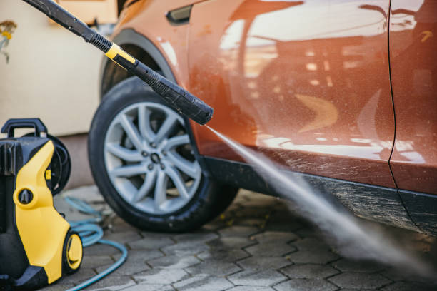 Best Sidewalk Pressure Washing  in Santa Nella, CA
